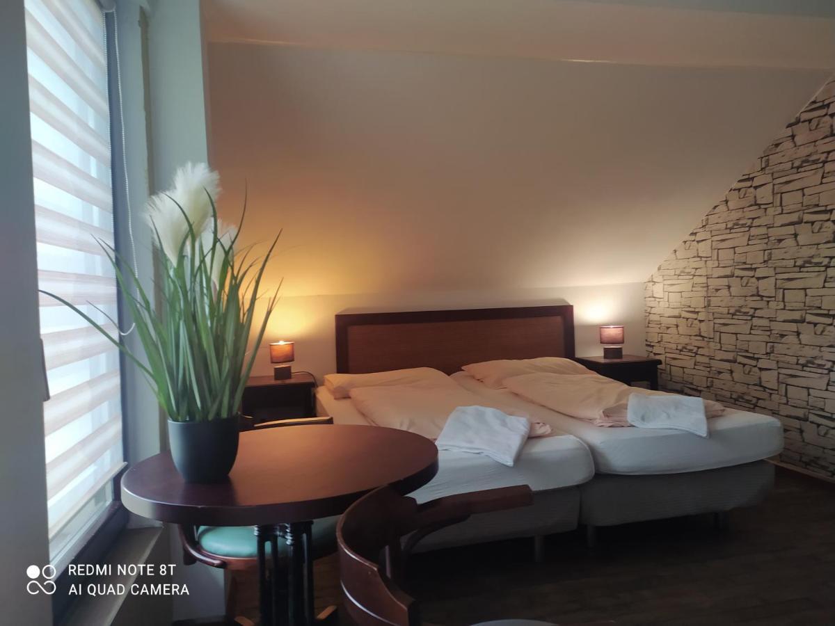 Bialy Potok Bed & Breakfast Zieleniec  Exterior foto