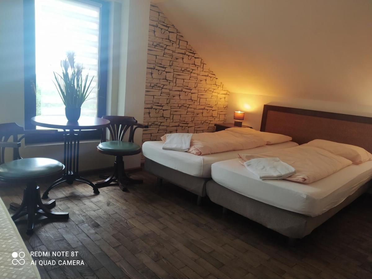 Bialy Potok Bed & Breakfast Zieleniec  Exterior foto